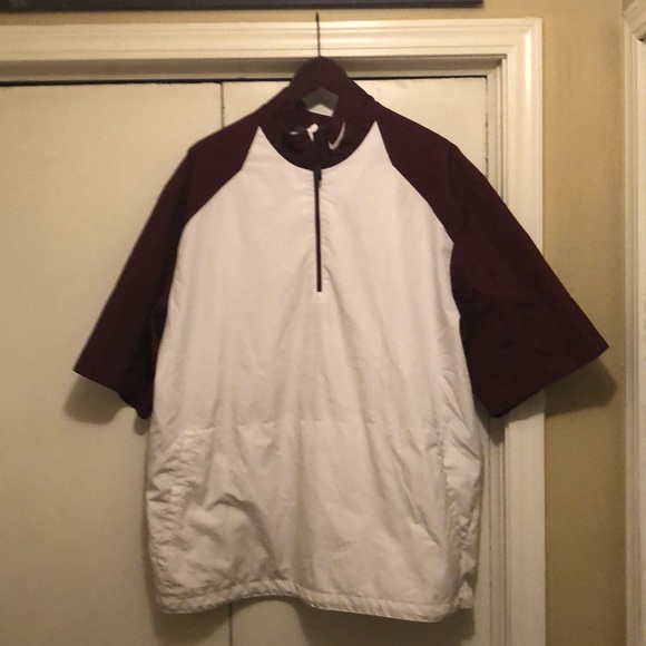 Nike Other - Short sleeve half zip pullover